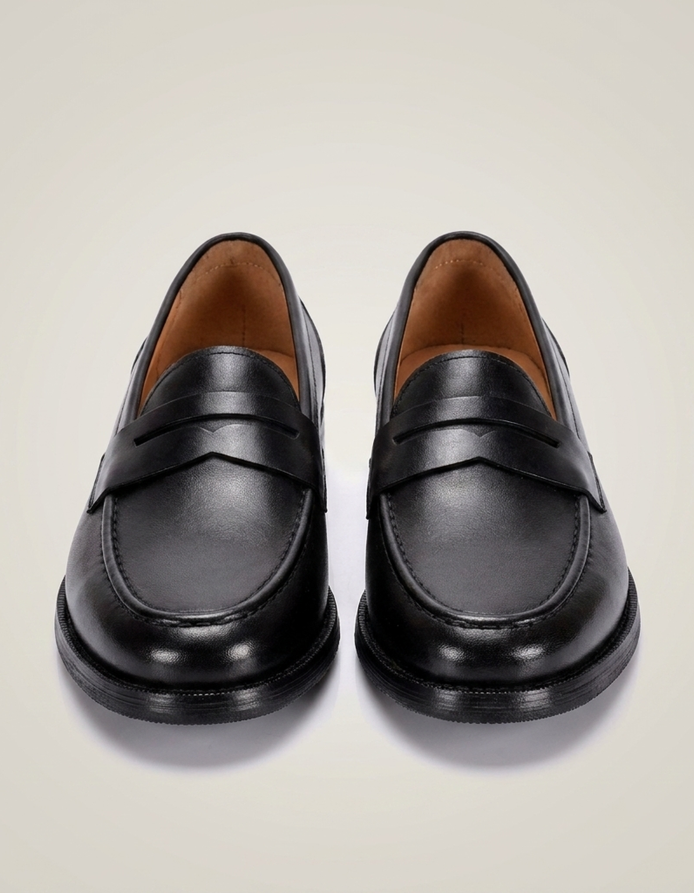 PLUXSTYLE::numise::mens-ribbed-sole-penny-loafers::pack-black