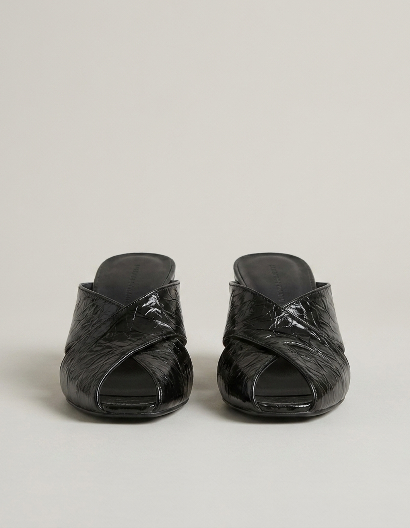PLUXSTYLE::numise::womens-square-toe-cross-strap-mules::pack-black