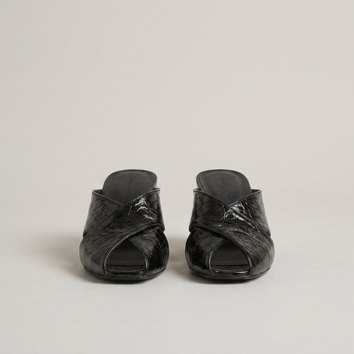 PLUXSTYLE::numise::womens-square-toe-cross-strap-mules::pack-black