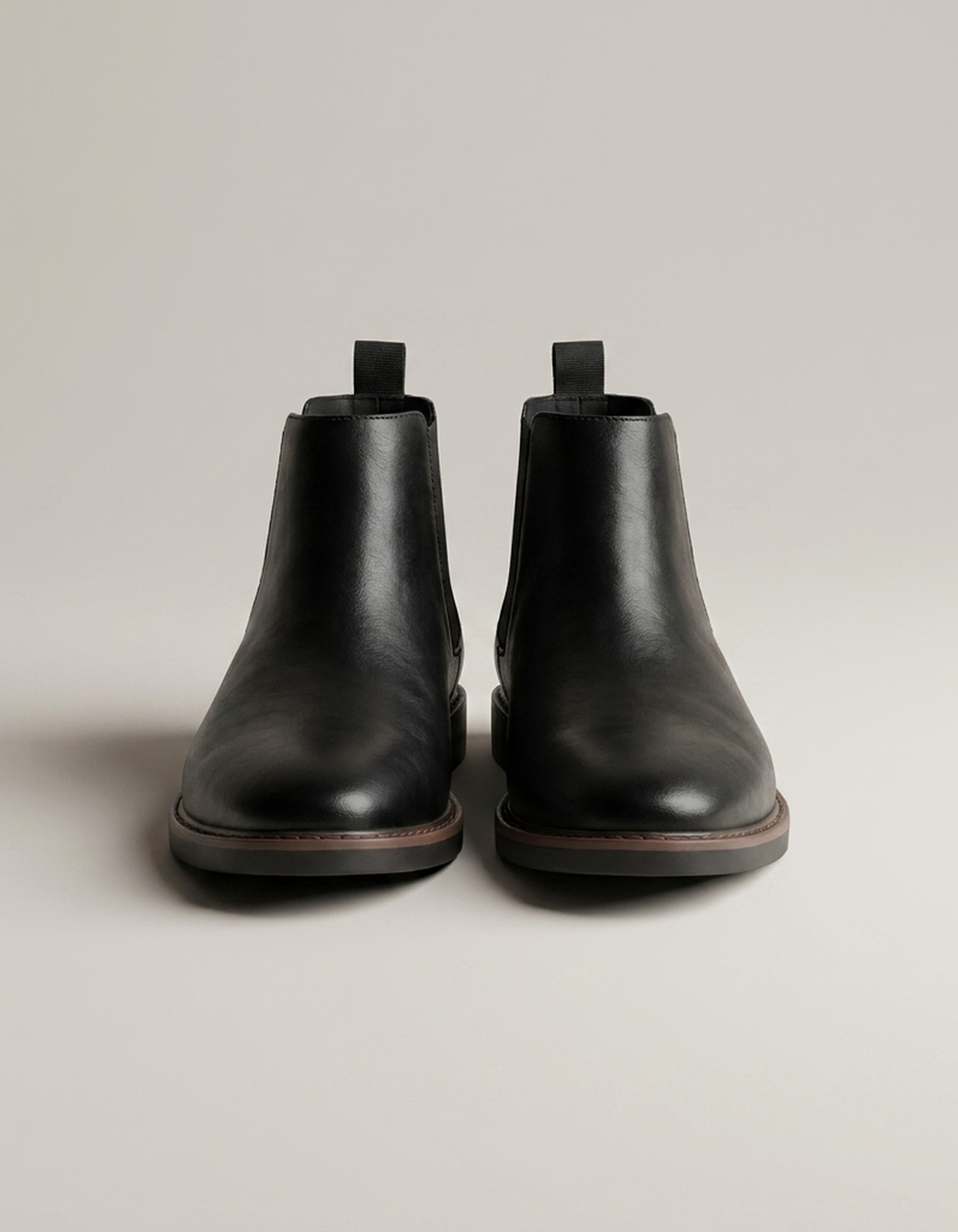 PLUXSTYLE::numise::milo-pull-on-chelsea-boots::pack-black