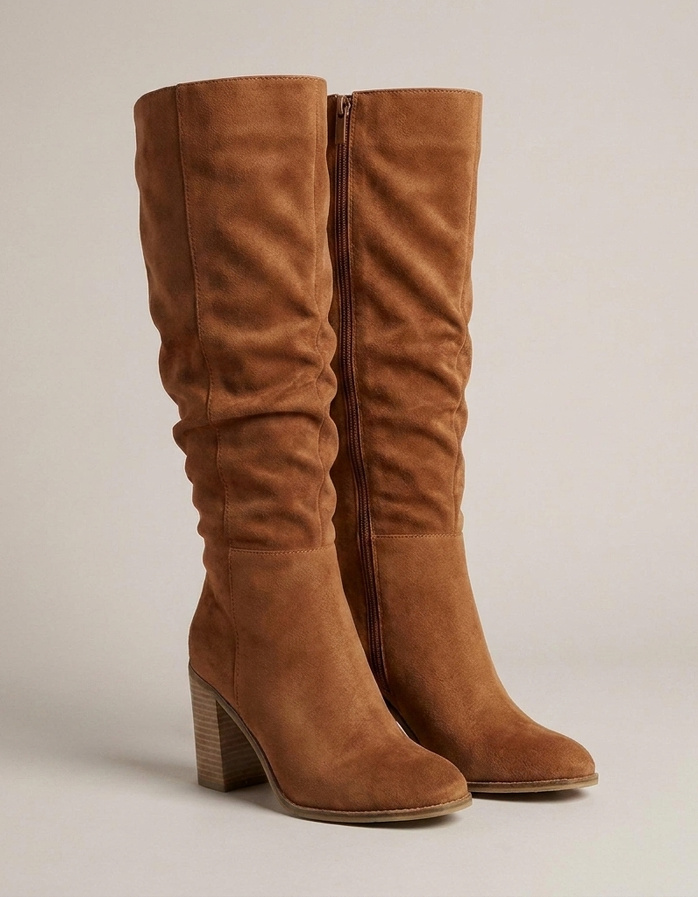 PLUXSTYLE::numise::side-zip-slouch-knee-high-boots::closeup-detail