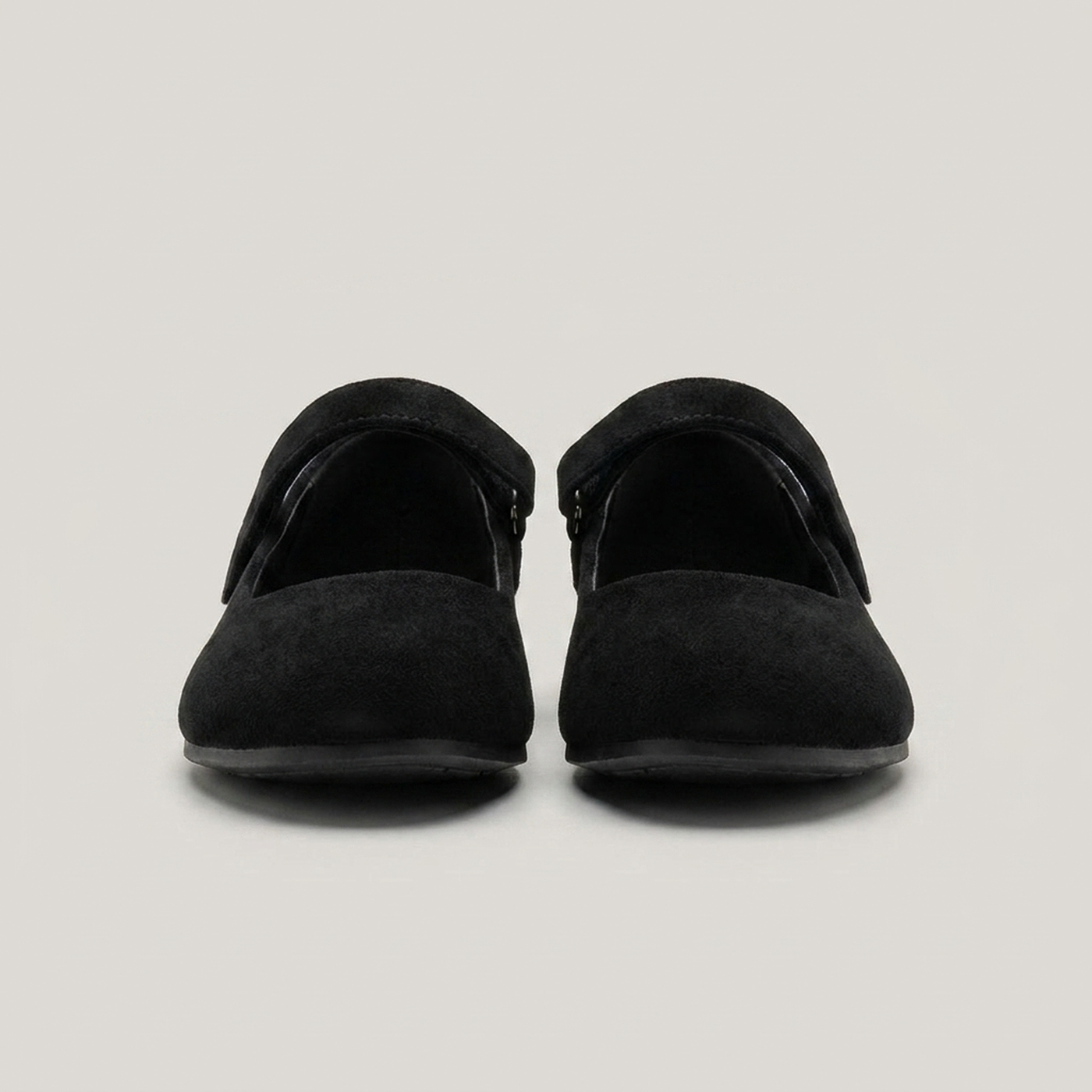 PLUXSTYLE::numise::elia-round-toe-mary-jane-footwear::pack-black
