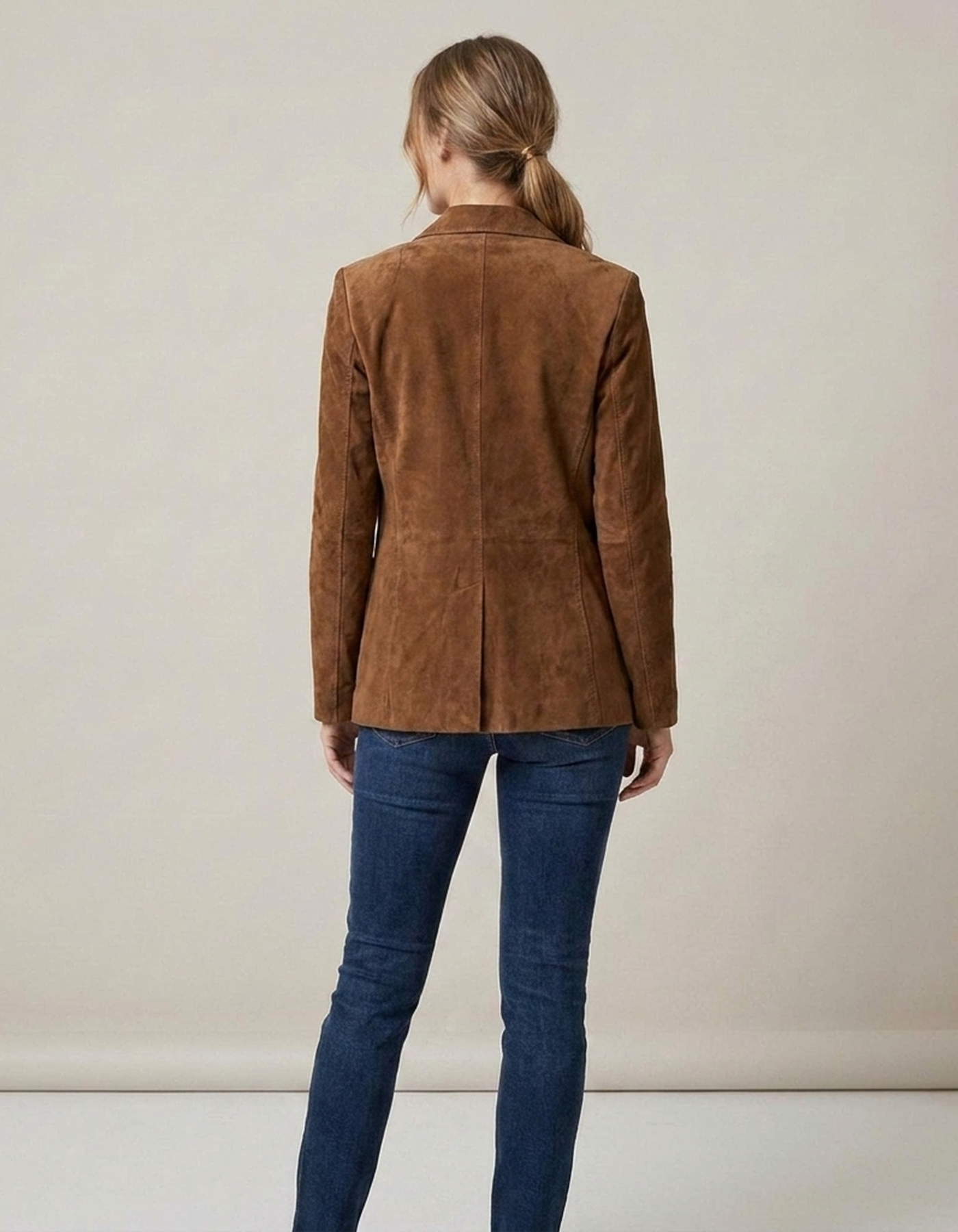 PLUXSTYLE::numise::tailored-single-breasted-parka::back