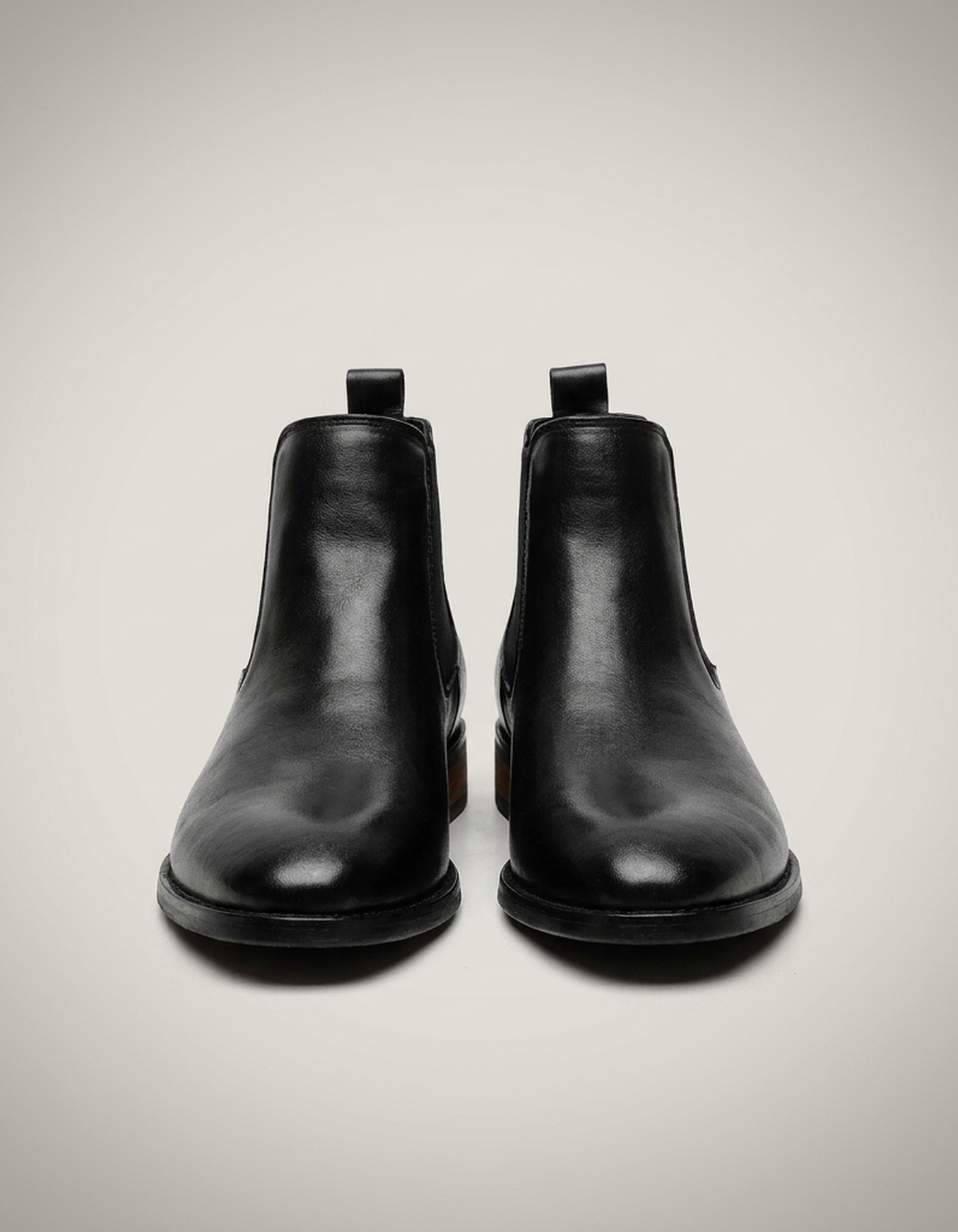 PLUXSTYLE::numise::heritage-chelsea-boots::pack-black
