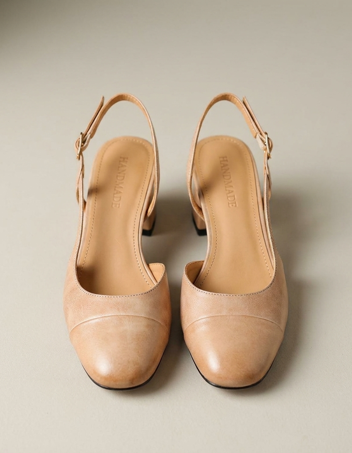 PLUXSTYLE::numise::amelie-block-heel-slingback-pumps::pack-apricot
