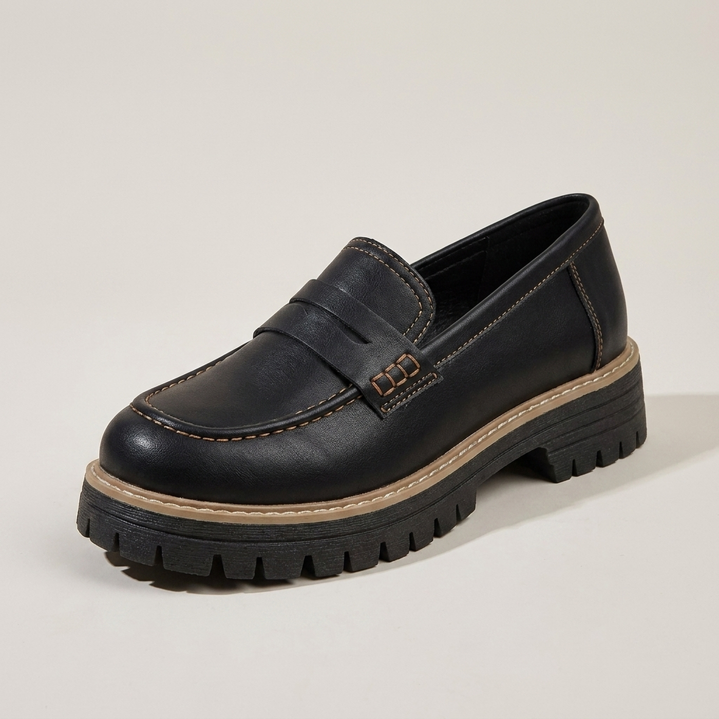 PLUXSTYLE::numise::platform-penny-loafers::closeup-hero