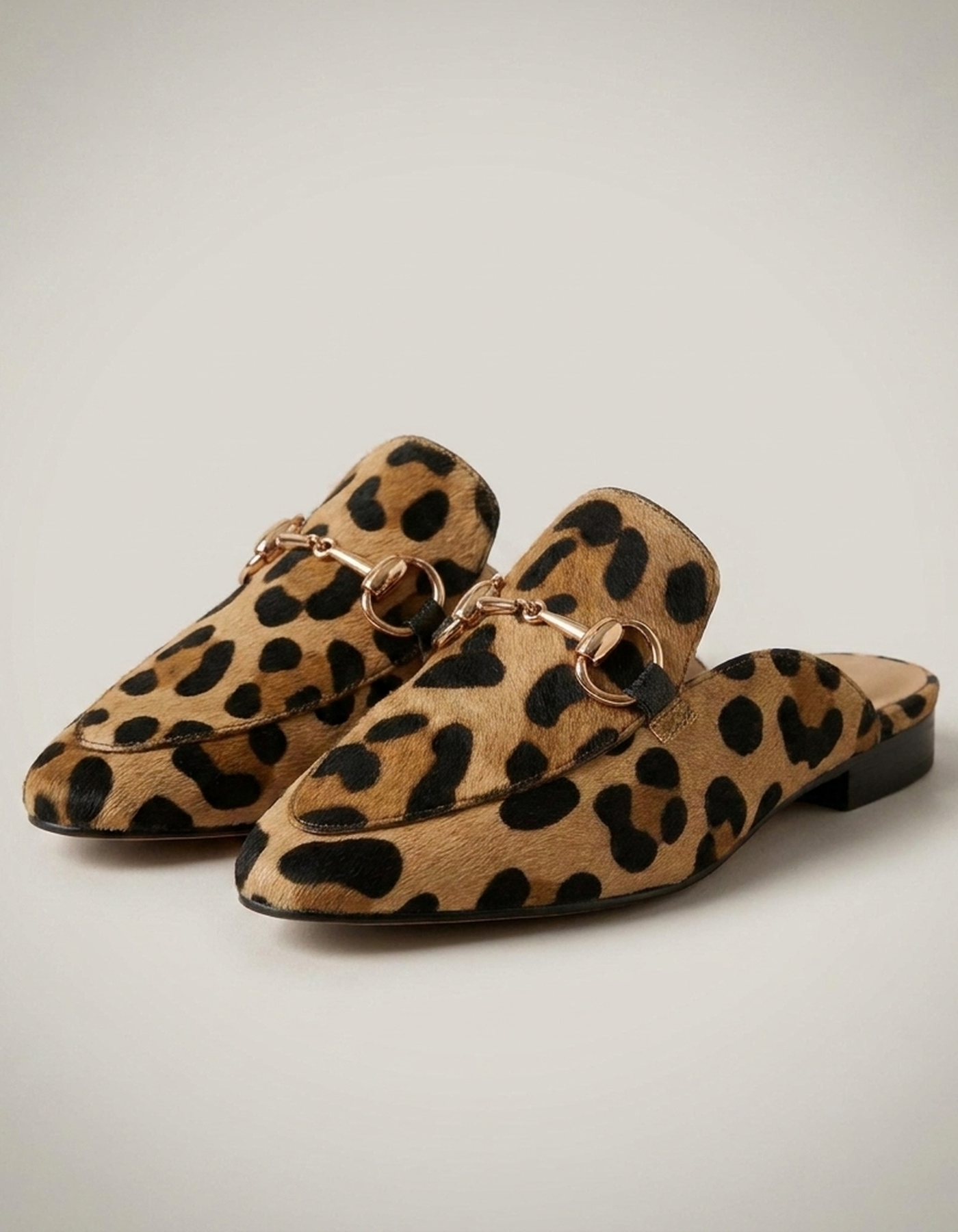 PLUXSTYLE::numise::aireyah-leopard-loafers::closeup-detail