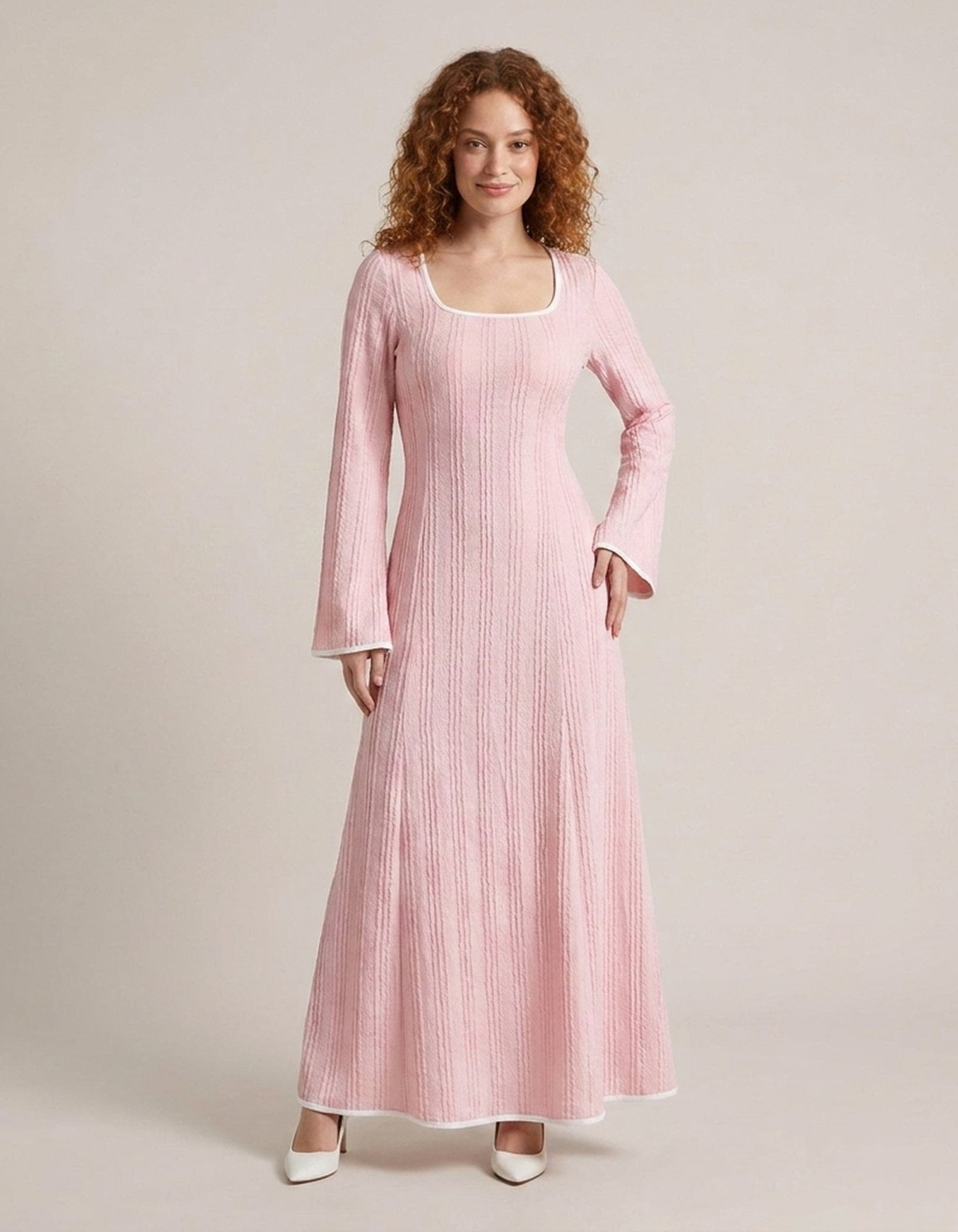 PLUXSTYLE::numise::square-neck-bodycon-maxi-dress::front