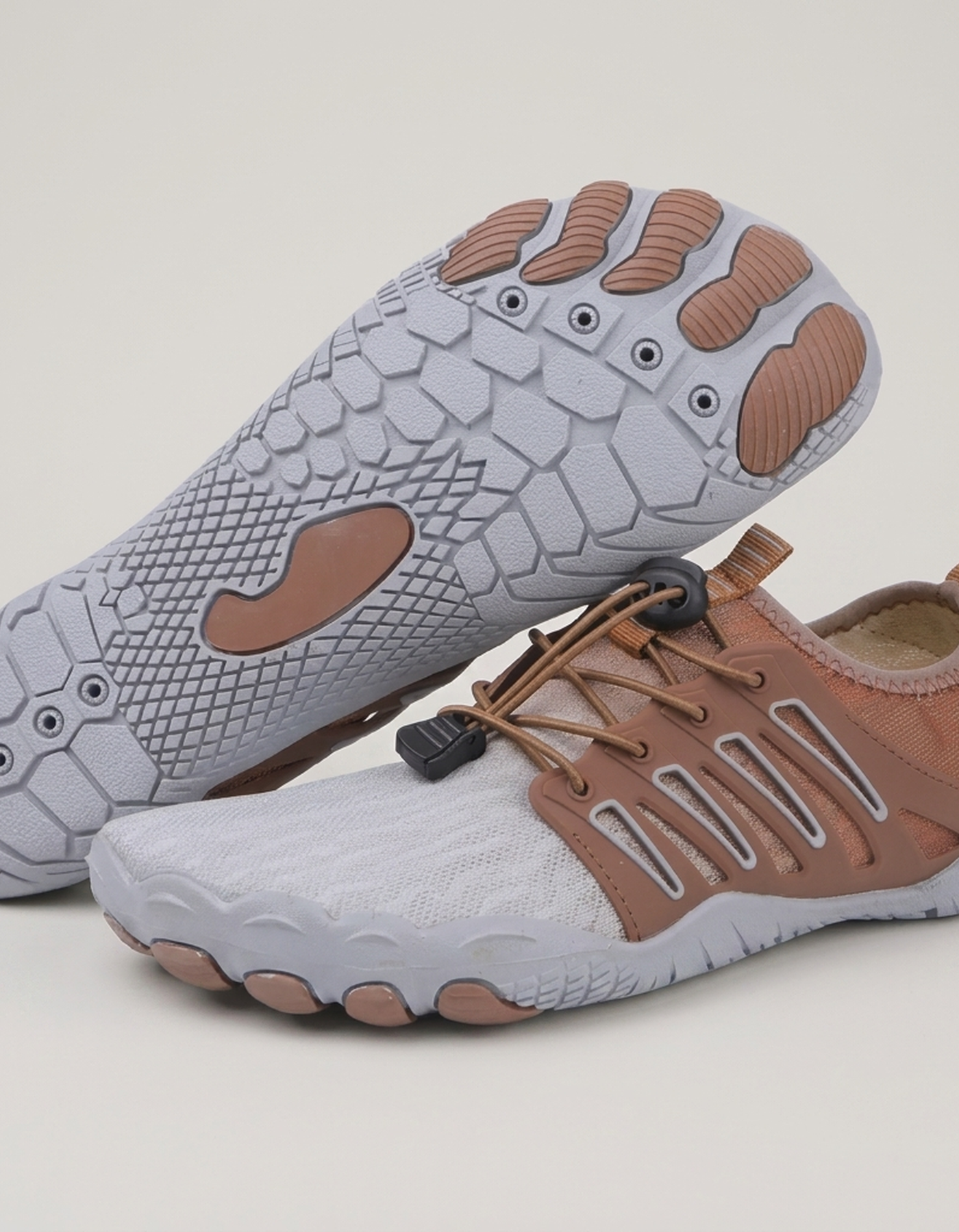 PLUXSTYLE::numise::mens-barefoot-walking-shoes::pack-brown