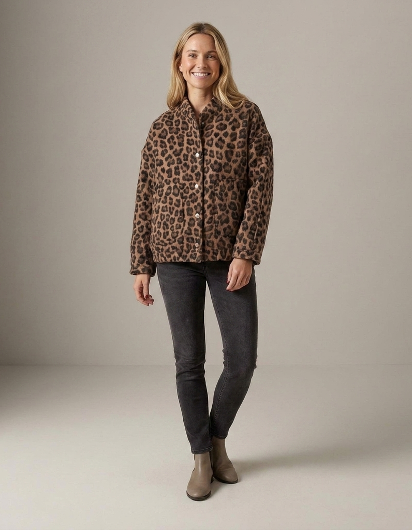 PLUXSTYLE::numise::womens-leopard-print-parka::front