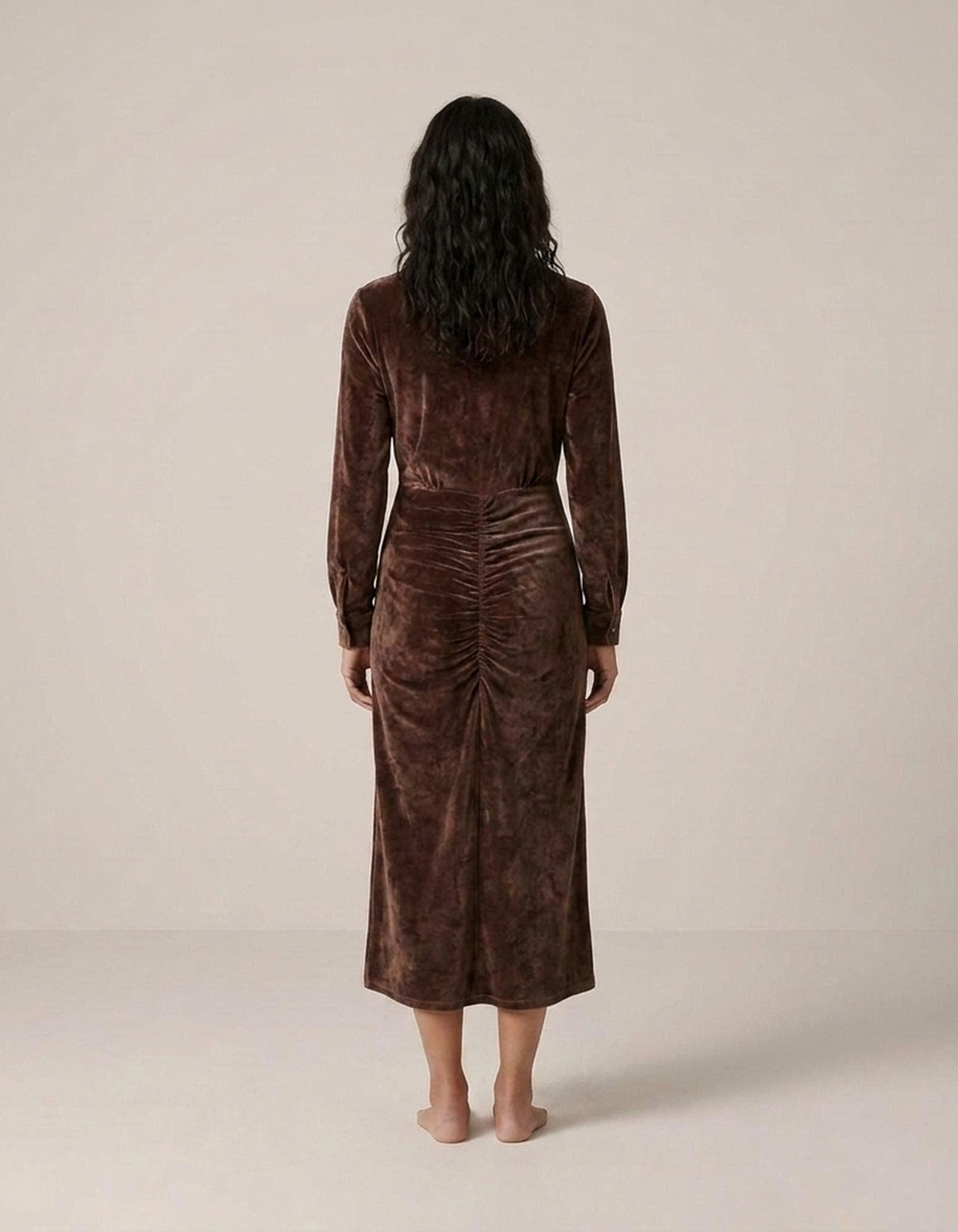 PLUXSTYLE::numise::alessia-pleated-midi-dress::back