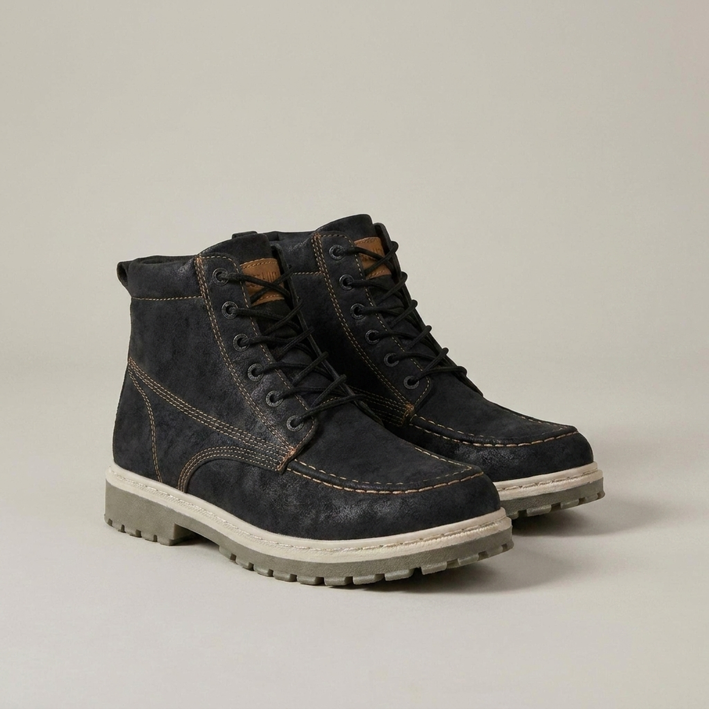 PLUXSTYLE::numise::mens-moc-toe-wedge-ankle-boots::closeup-detail