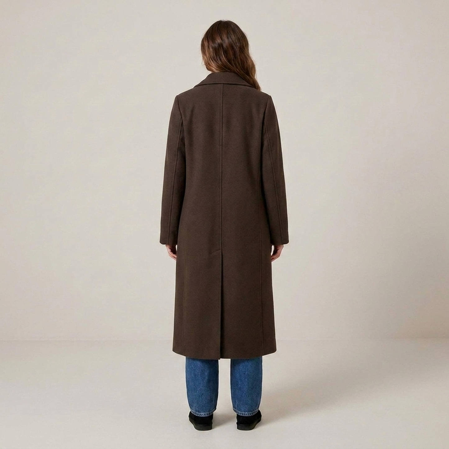 PLUXSTYLE::numise::abigail-classic-long-table::back