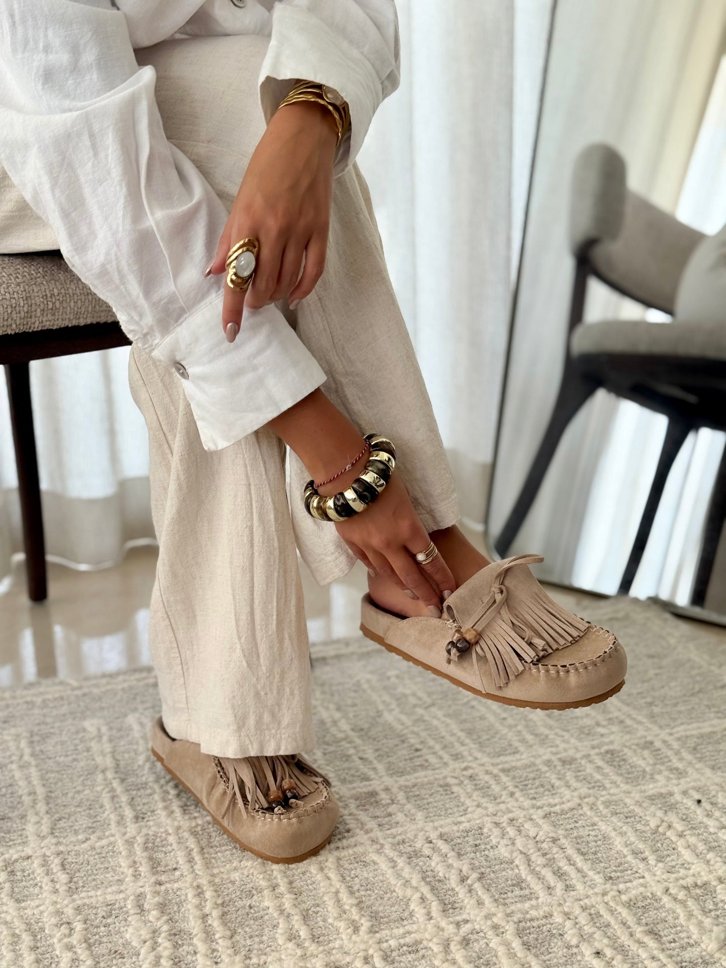 PLUXSTYLE::numise::joan-open-back-taupe-mules::lifestyle-keep-1