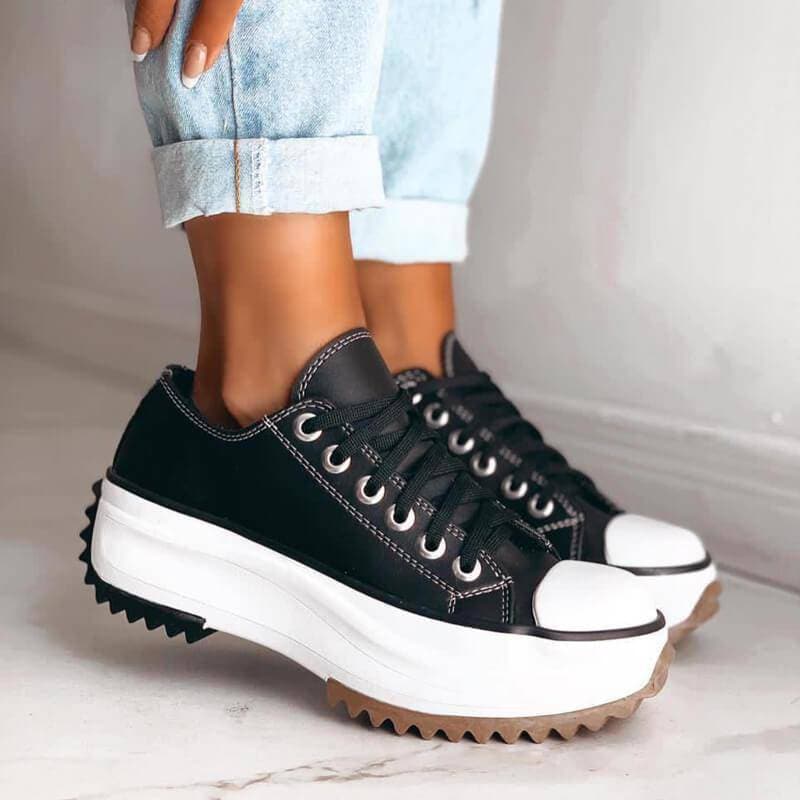 PLUXSTYLE::numise::comfort-slip-on-platform-sneakers::lifestyle-keep-2