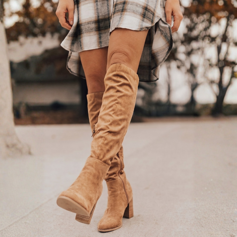 PLUXSTYLE::numise::side-zip-slouch-knee-high-boots::lifestyle-keep-2