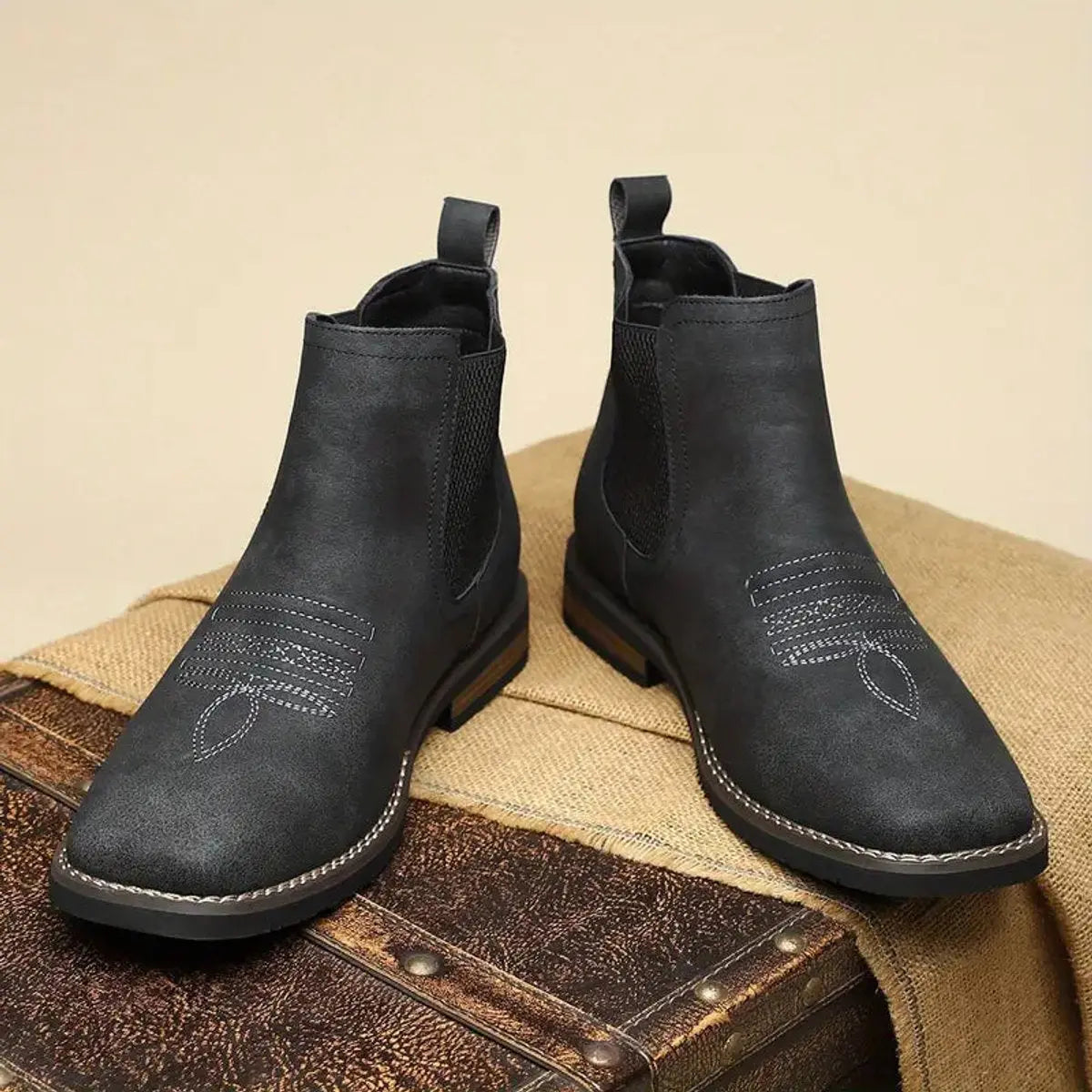 Bottines Chelsea raffinées pour une tenue professionnelle et décontractée