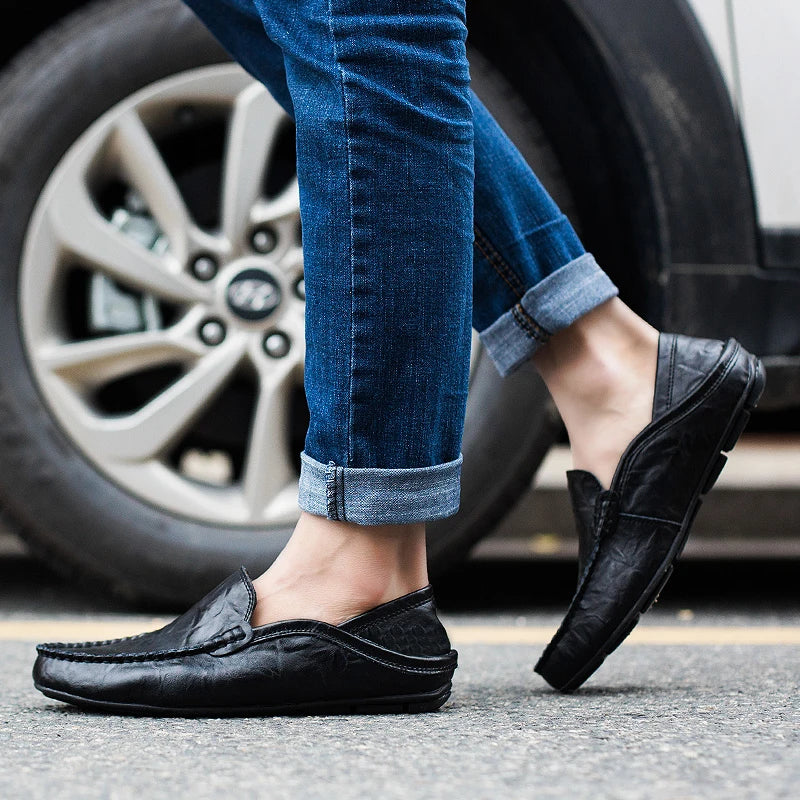 PLUXSTYLE::numise::mens-easy-fit-loafer-footwear::lifestyle-keep-2