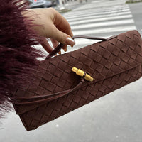 Bolso de hombro elegante para un estilo nocturno refinado