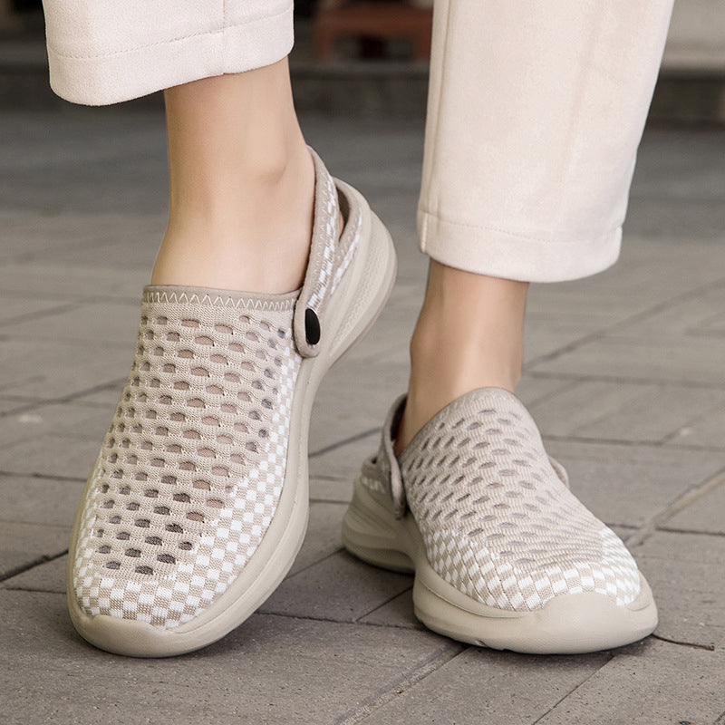 PLUXSTYLE::numise::breathable-unisex-comfort-clogs::lifestyle-keep-1