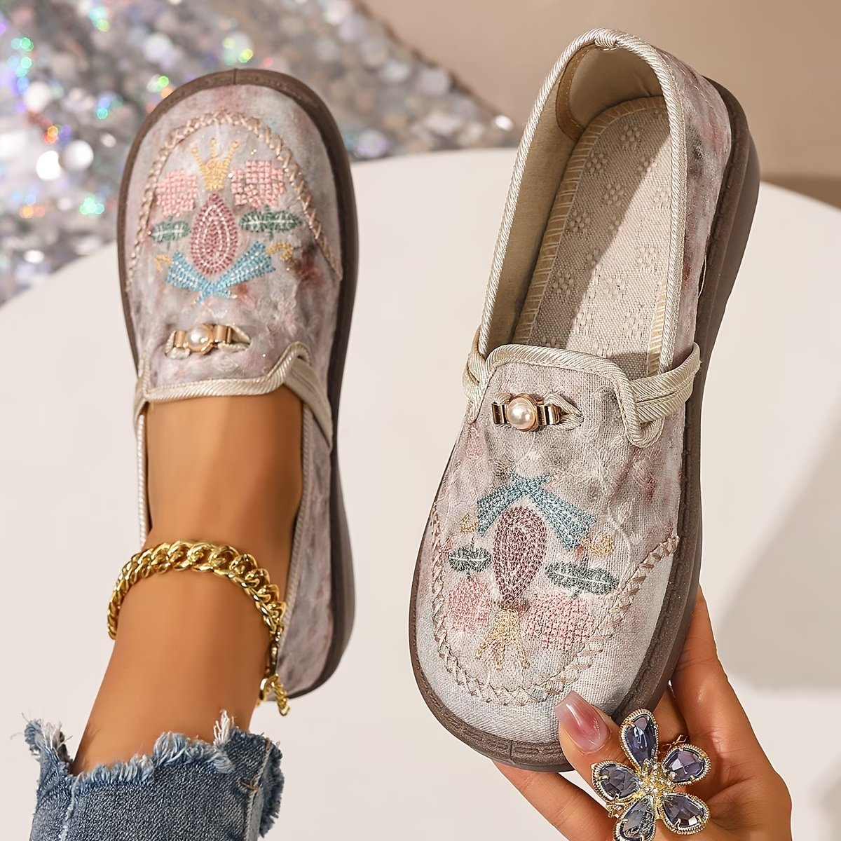 PLUXSTYLE::numise::amelia-floral-embroidered-loafers::lifestyle-keep-1